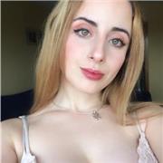 Profesora de matemáticas ofrece clases hasta 4 de la eso también inglés, castellano, catalán, y naturales